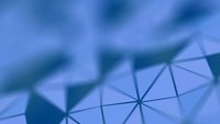 AUMA Keyvisual mit abstraktem, blauen Hintergrund mit geometrischen Mustern und weichen Übergängen für ein modernes Design.